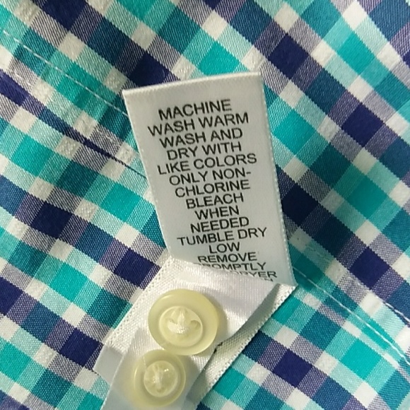 Banana Republic Non- Iron Slim -Fit  Checker shirt - Picture 5 of 5